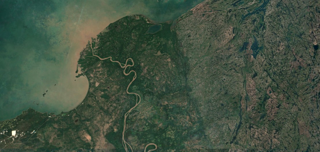 Slave River Delta true colour satellite image.